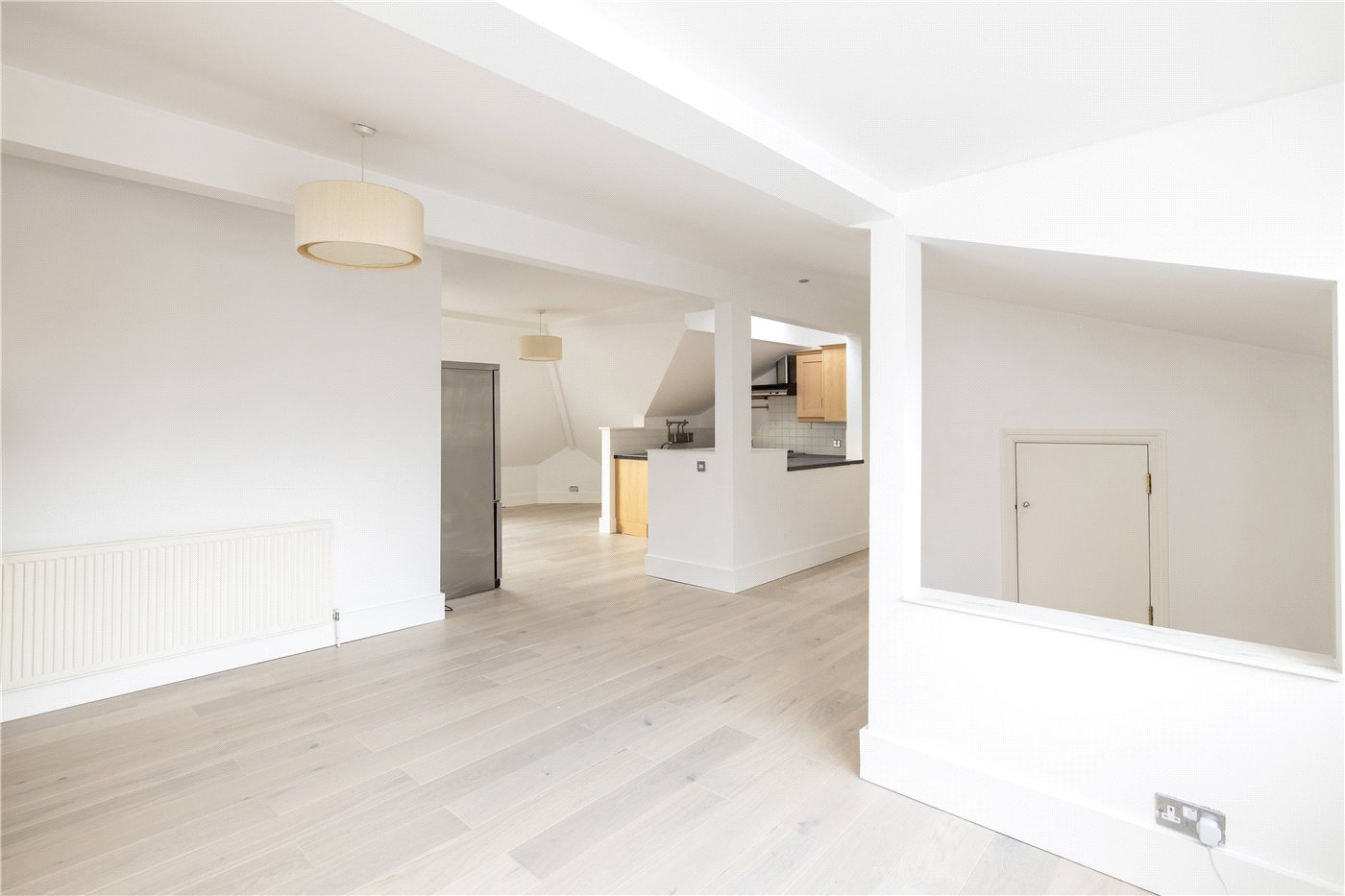 Reception/Kitchen